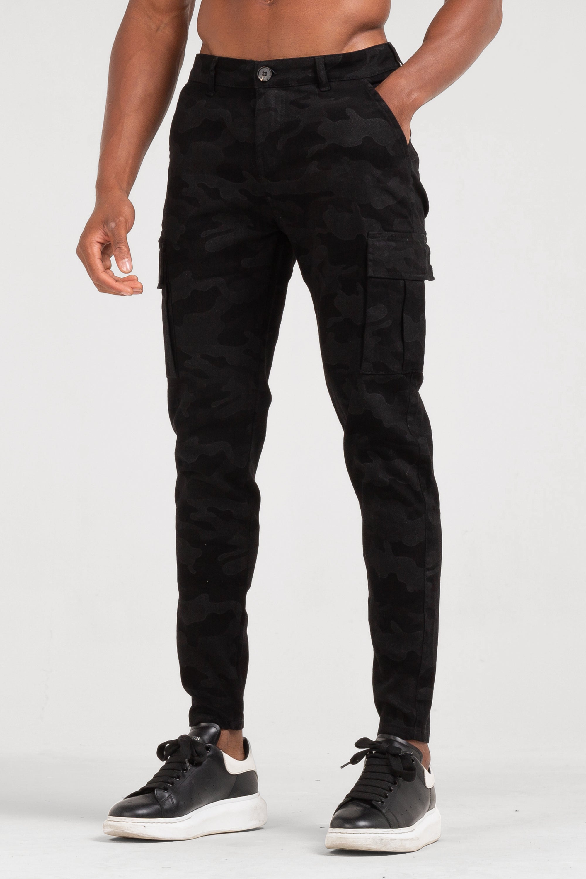 THE TAYLOR CARGO PANTS - BLACK