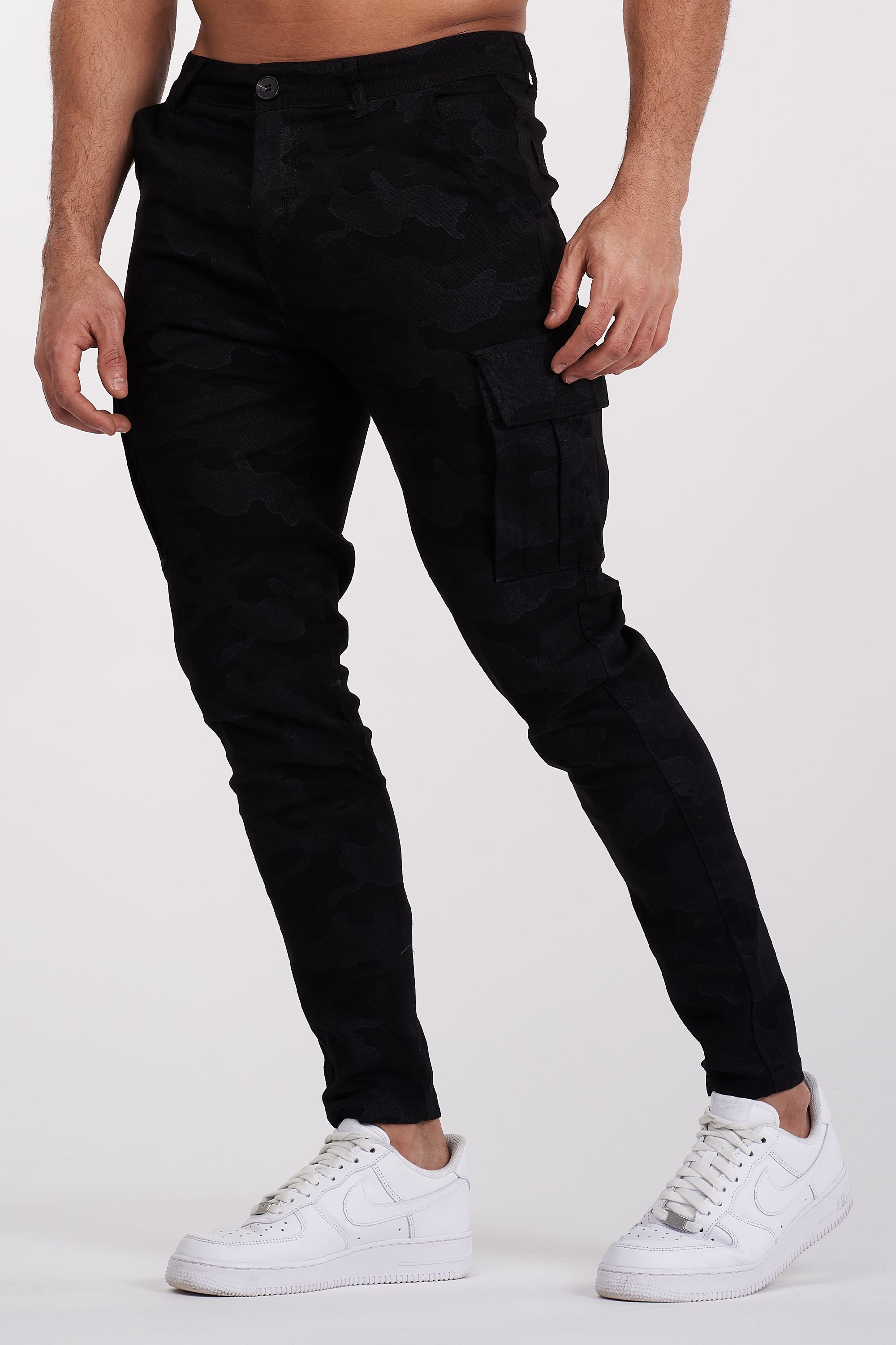 THE TAYLOR CARGO PANTS - BLACK