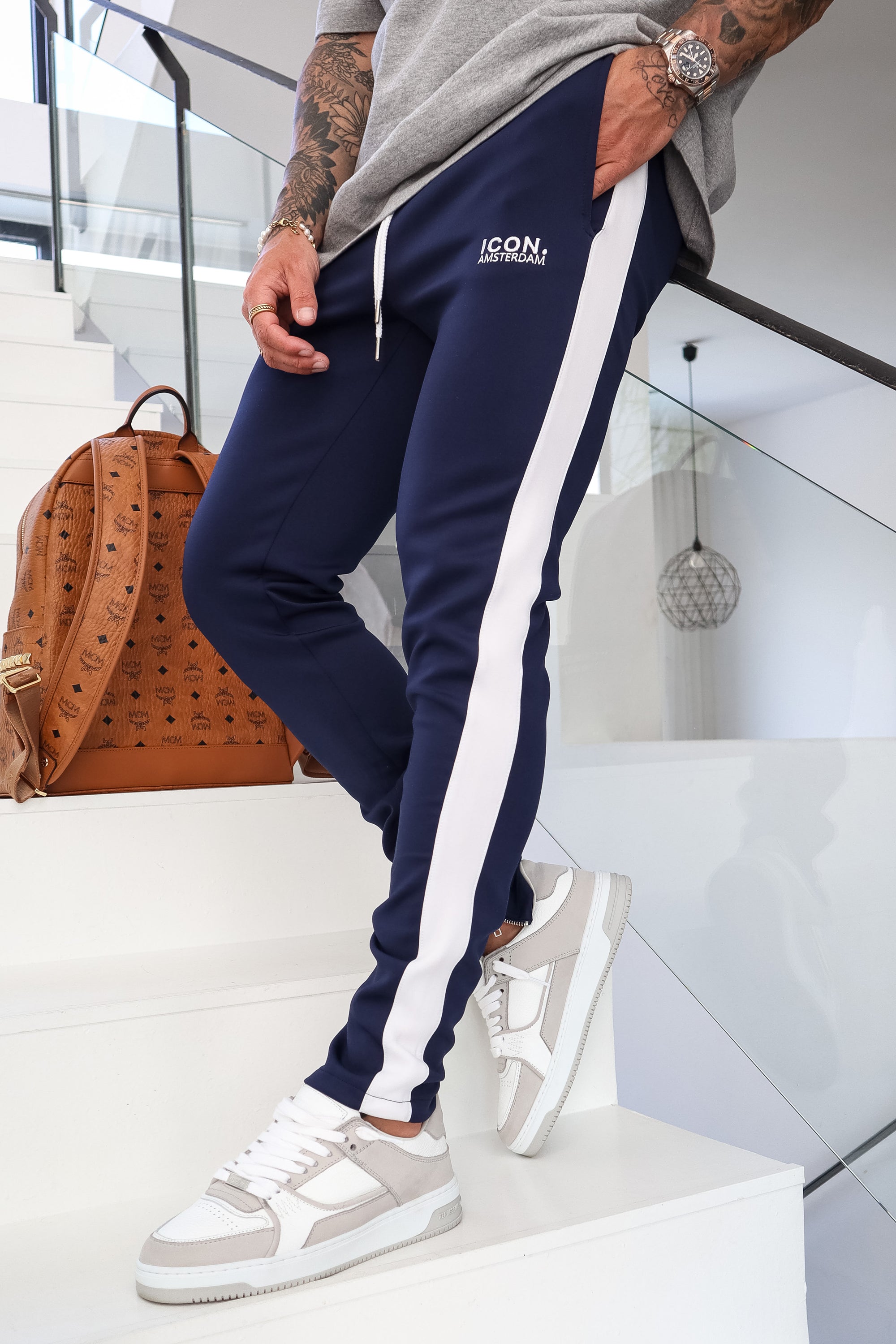 TRACK PANTS